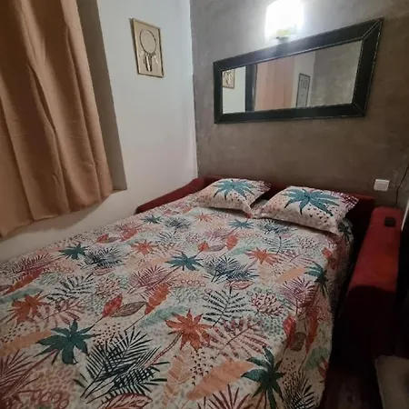 Studio Le Red Sofa, Coeur De Ville La Ciotat Esterno foto